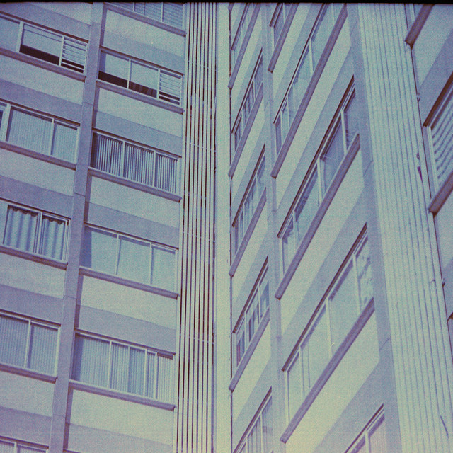 Edificio cover art