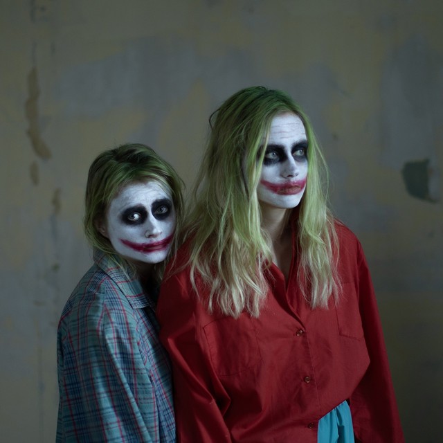Itken jos mua huvittaa cover art