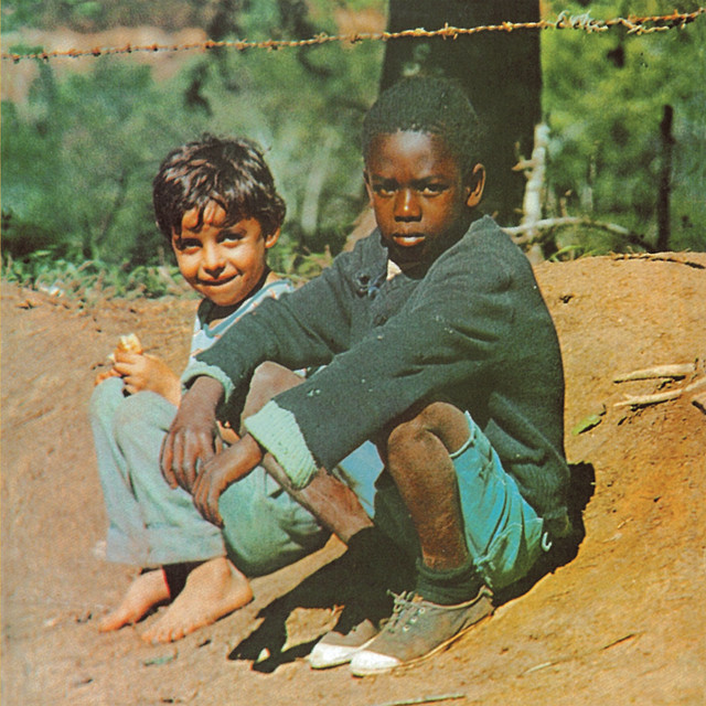 Clube Da Esquina cover art