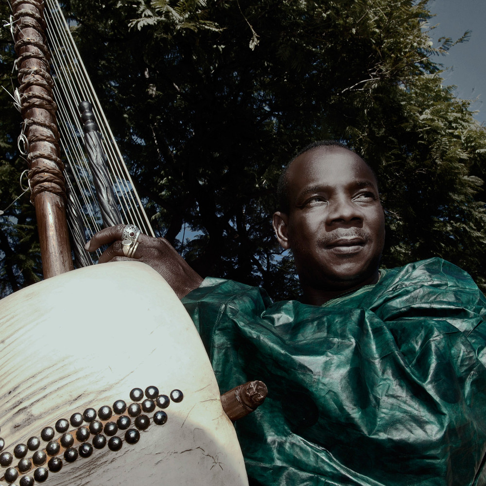 Toumani Diabat茅