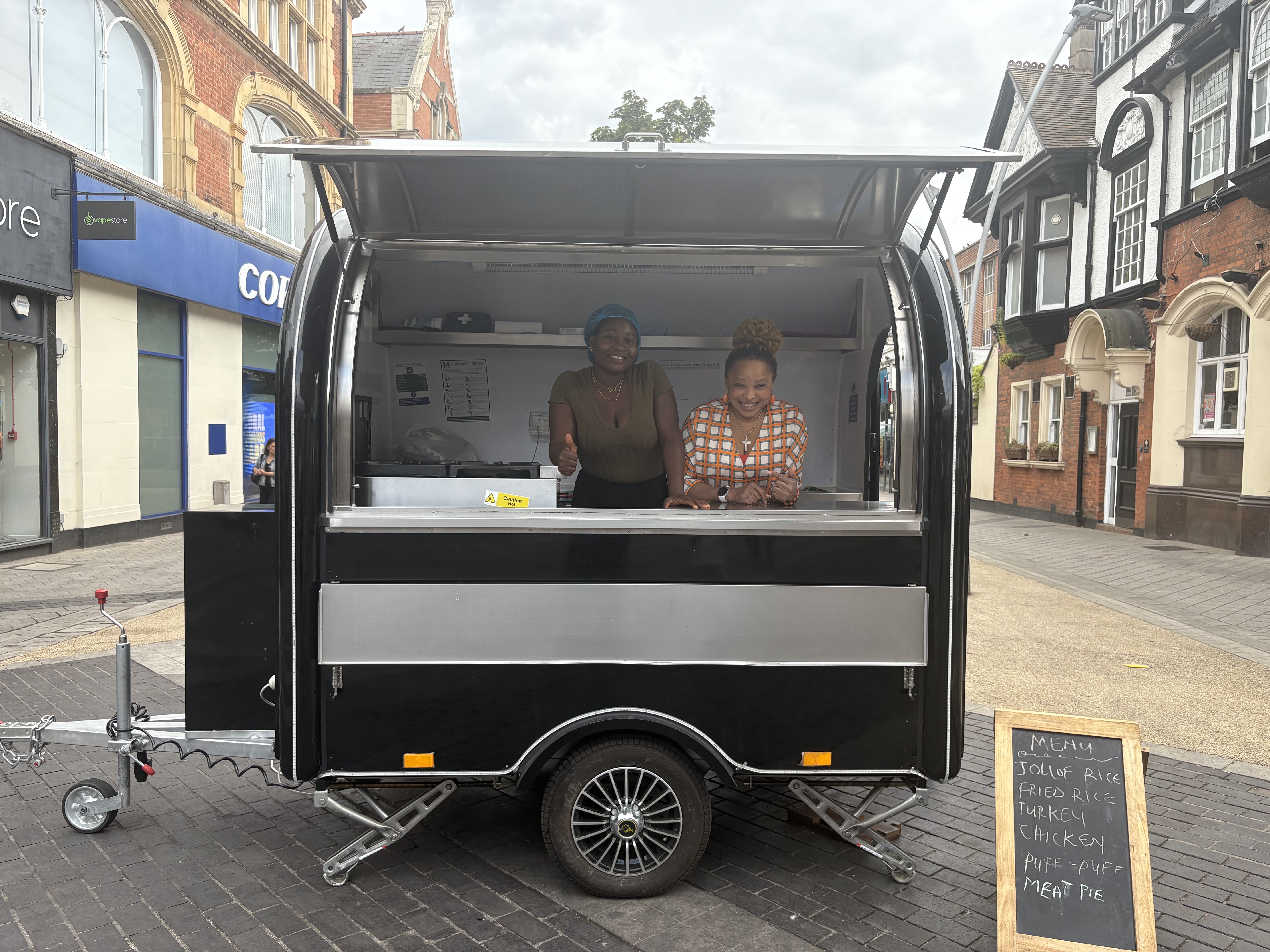 Abis Kitchen in Redhill, Surrey, photo 4