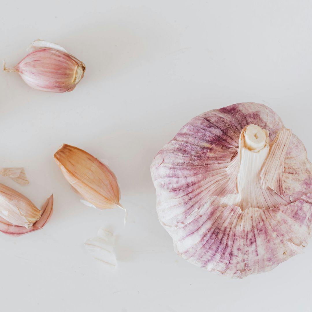 Nubia Red Garlic: A Sicilian Treasure Between Tradition and Flavor