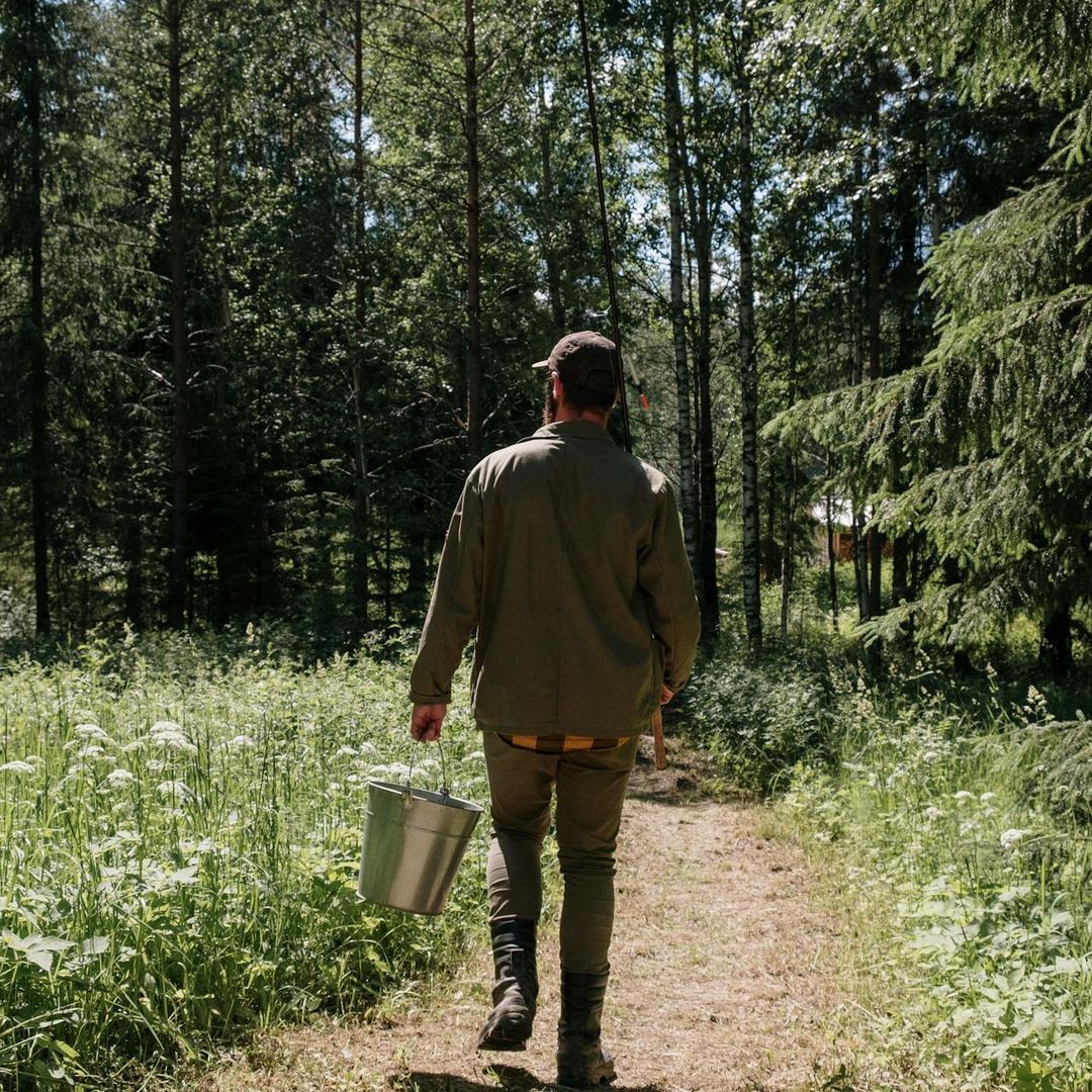 Cucinare in Mezzo alla Natura: Un Ritorno alle Origini che Sta Conquistando il Mondo