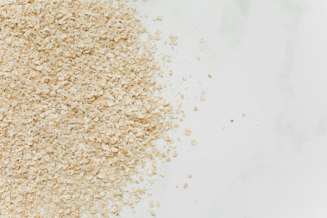 Oatmeal: uses, benefits, and recipes