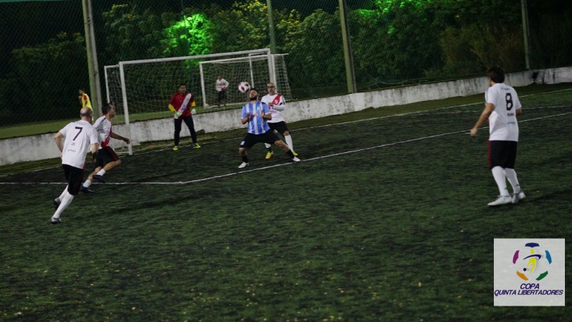 undefined - dominou...