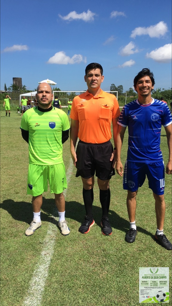 undefined - arbitro e capitaes