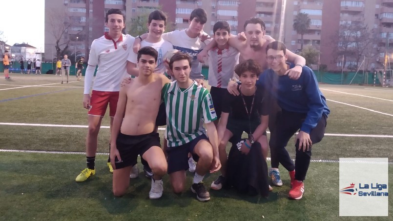 La Liga Sevillana - +3 Peakys FC