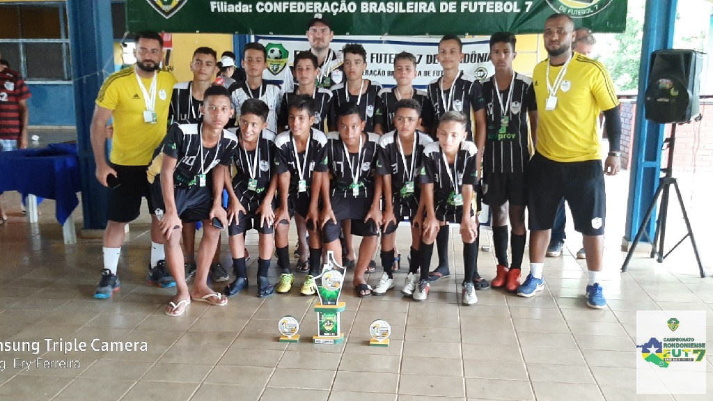 undefined - equipe Saint Germain vice campeã sub13