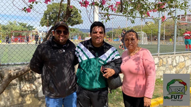 undefined - Una con directivos del comité