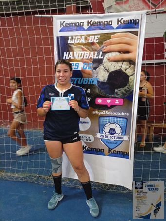 Torneo de Verano Mayor Femenino - Fecha 3.
Club Los Amigos vs Barrio Grande.
Jugadora Destacada.
Alfonzo Ariana (Barrio Grande)