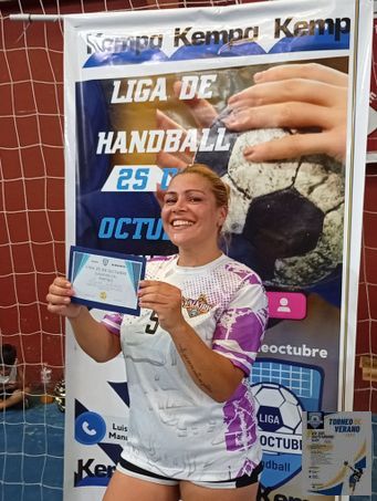 Torneo de Verano Mayor Femenino - Fecha 3.
Las del Predio vs Valkiria
Jugadora Destacada.
Miguel Soledad (Valkiria)