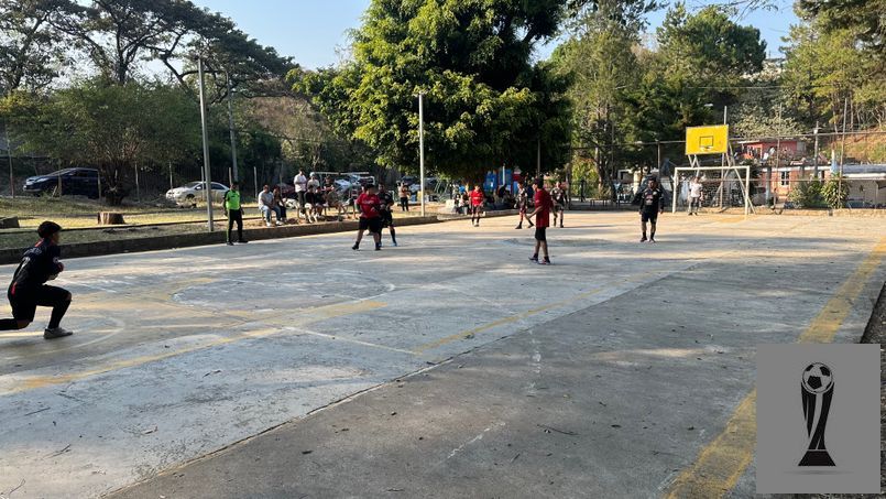 undefined - Old Rebels vs La Bomba