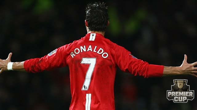 Premier Cup - De volta a Manchester?? segundo jornalista, Erich estará disposto a pagar 90 milhões + jogador em barganha pelo craque português!!!