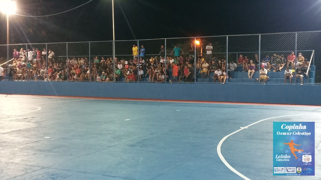 undefined - Torcida top