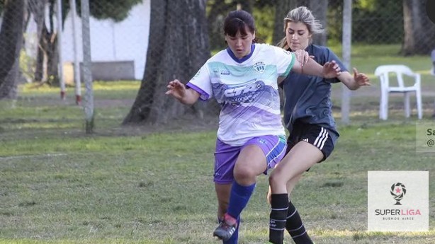 undefined - LA CENTRAL VS RIVER BENAVIDEZ 