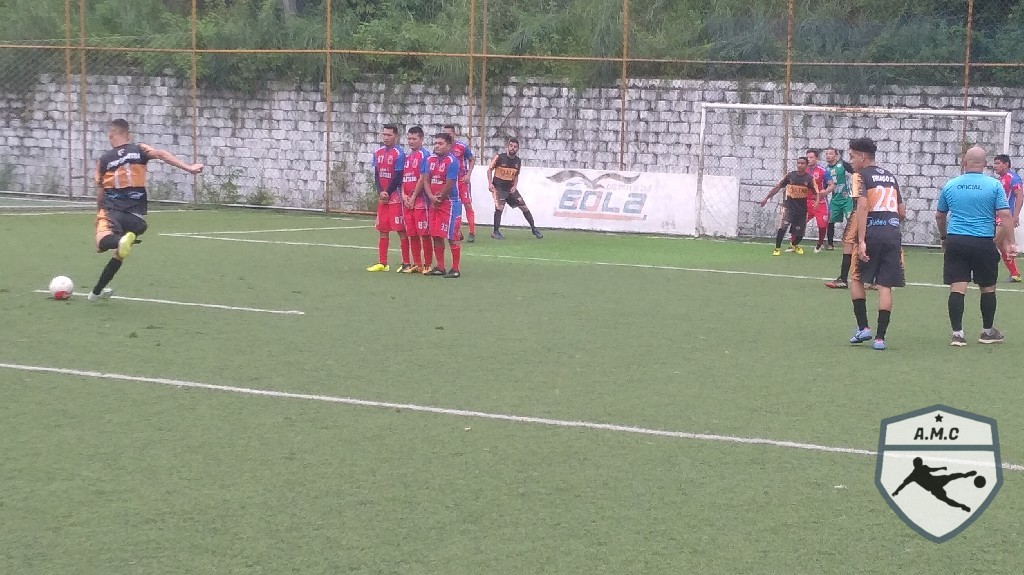 3° CAMPEONATO INTERNO A.M.C DE FUTEBOL 7 SOCIETY MASCULINO 2021 - COBRANÇA DE FALTA PERIGOSA.