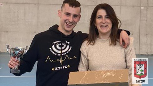 undefined - Sorteo pack Sidreria Perurena Harategia. Arantxa Gogorza 