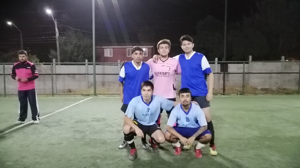 Liga Futbol 6 Complejo estación Belloto  - undefined