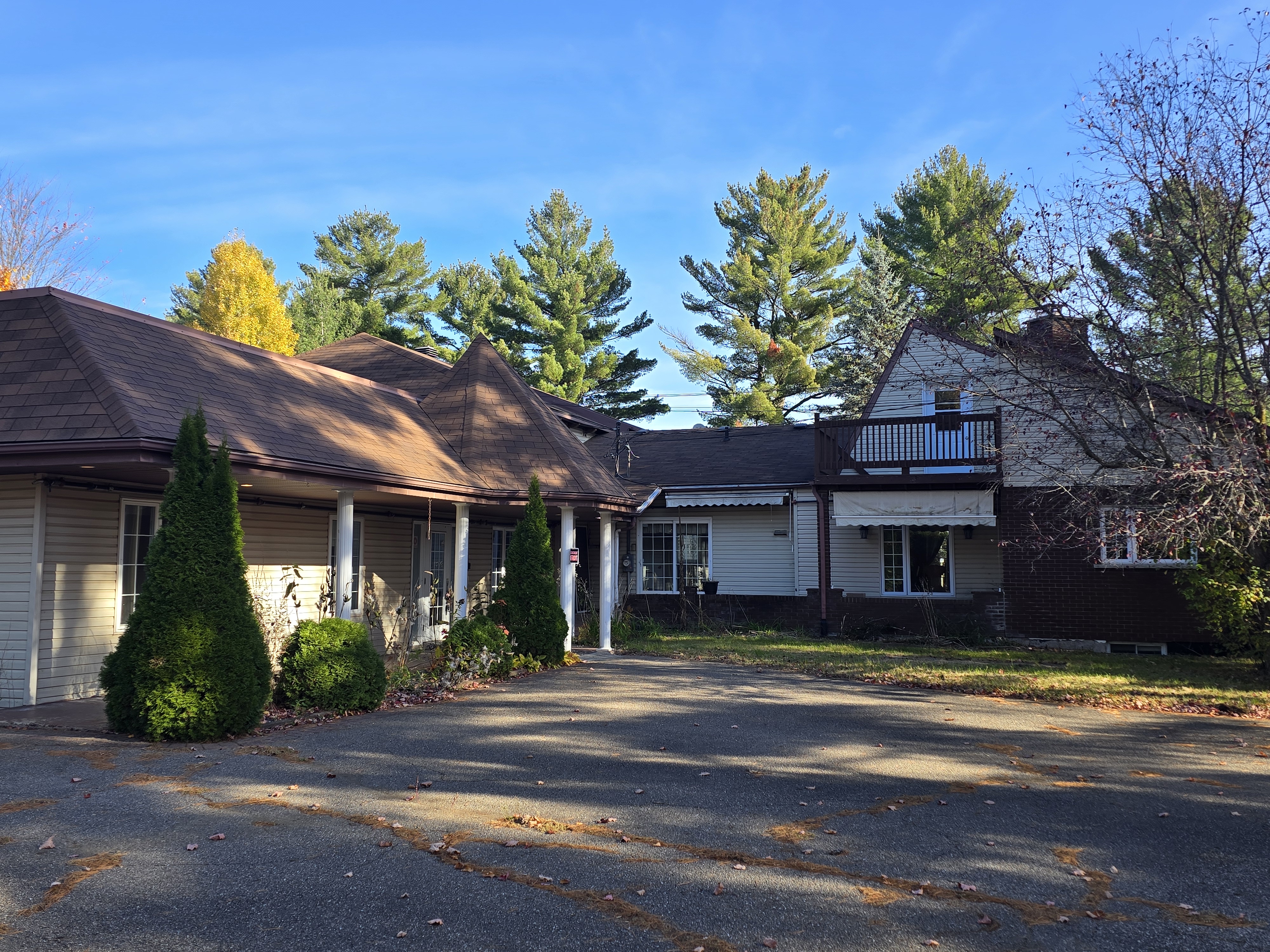Résidence privée pour ainés à vendre à Trois-Rivières – Mauricie – 850 000 $ – 16 unités + 5 ½ + loft