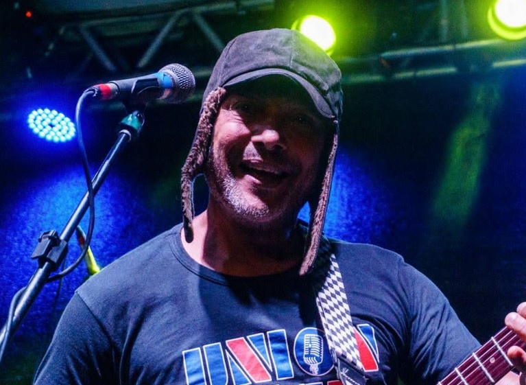 Vavá (Valdecir Luis dos Santos)