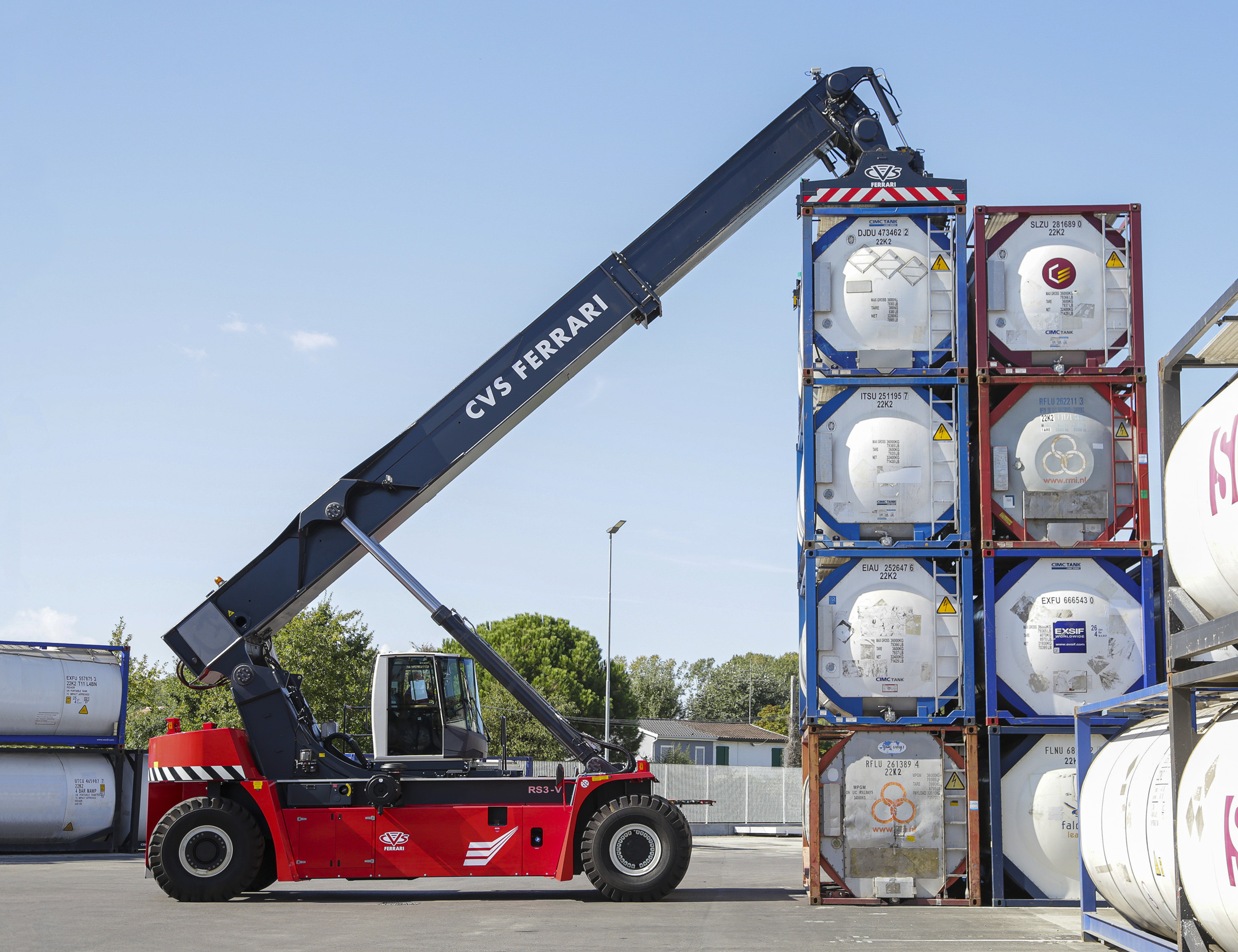 Reach Stacker CVS Ferrari F500.RS5-V PB