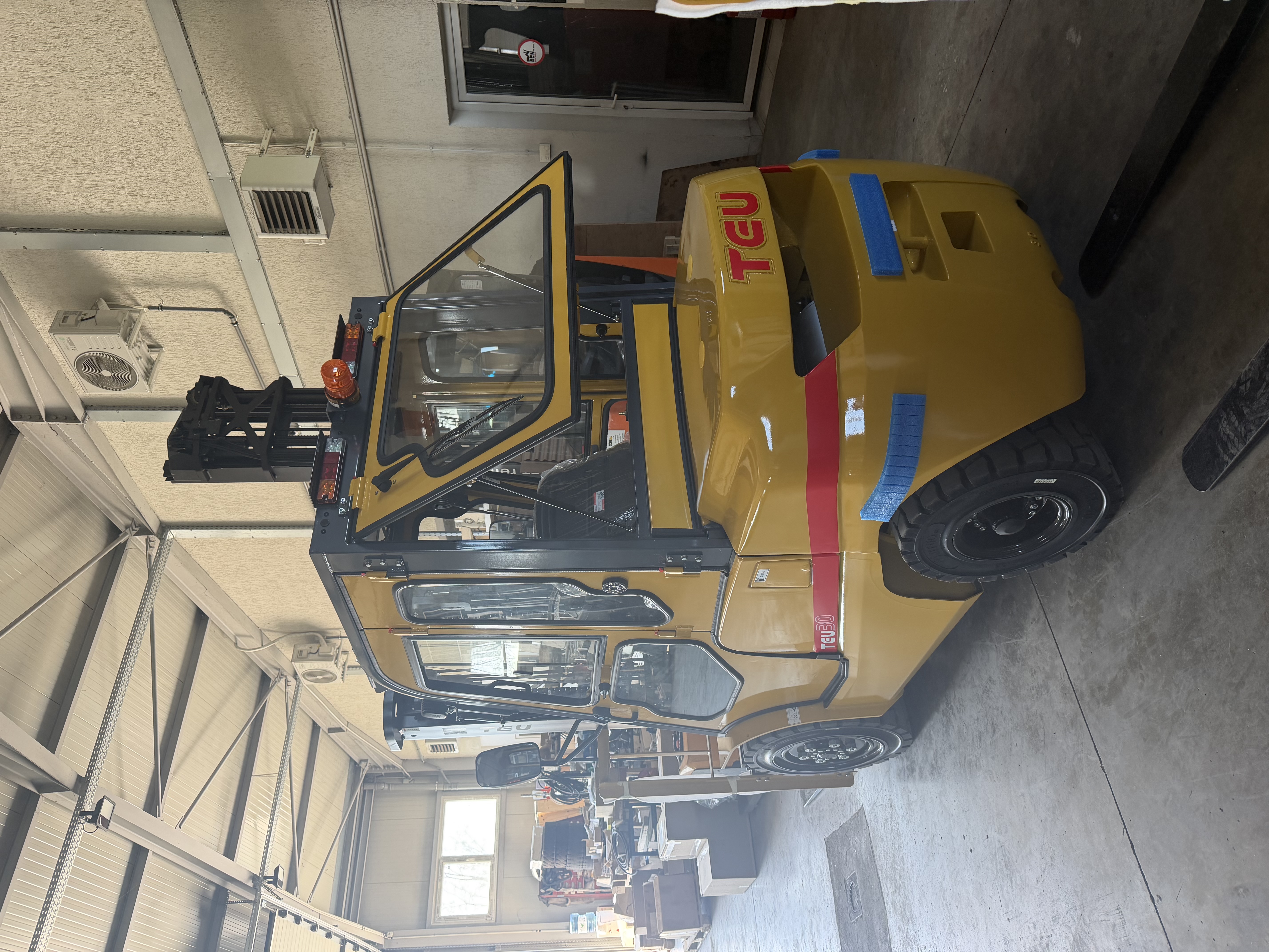 Stivuitor Diesel TEU FD30 - imagine 2