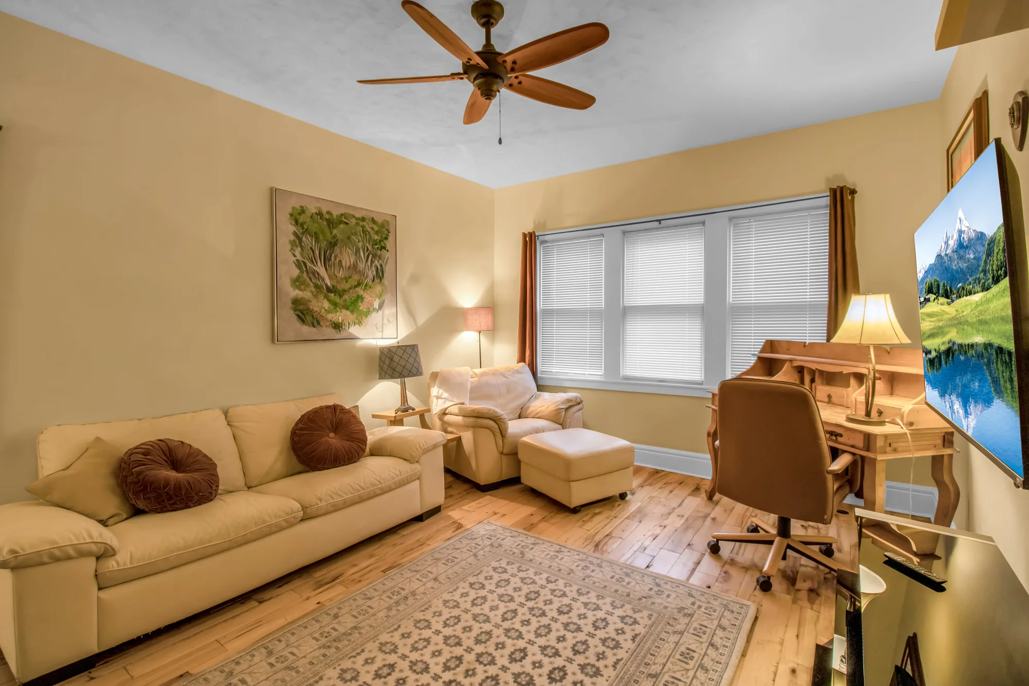 6 Glendale Pl (Unit 1), photo 2 of 13
