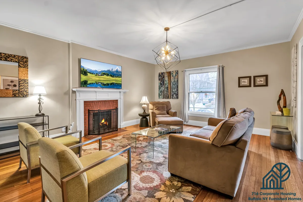 664 Auburn (Unit 1)