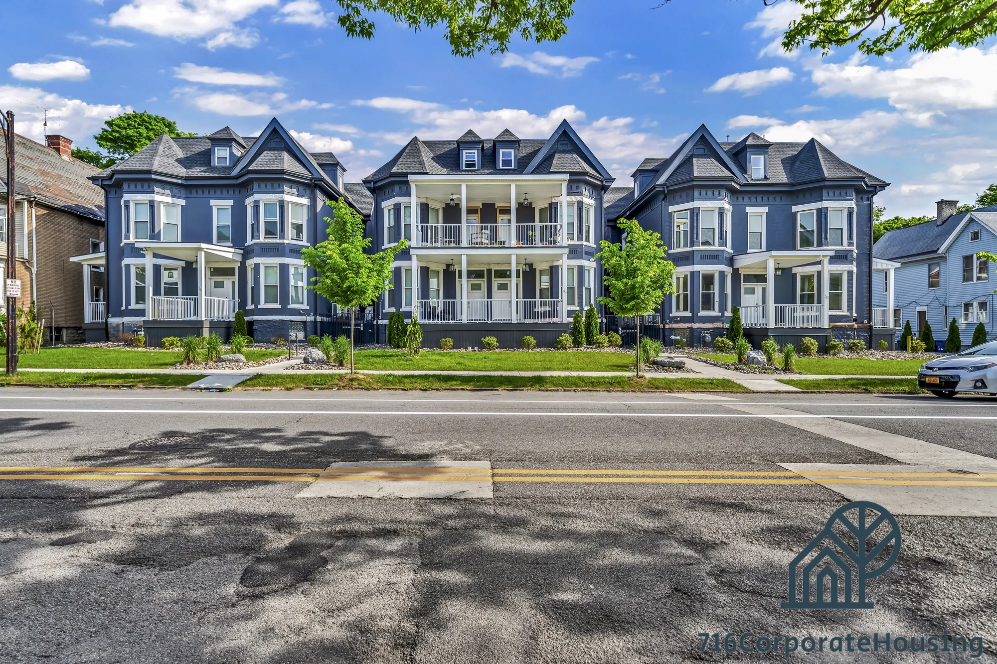 44 E Utica (3D), photo 10 of 10