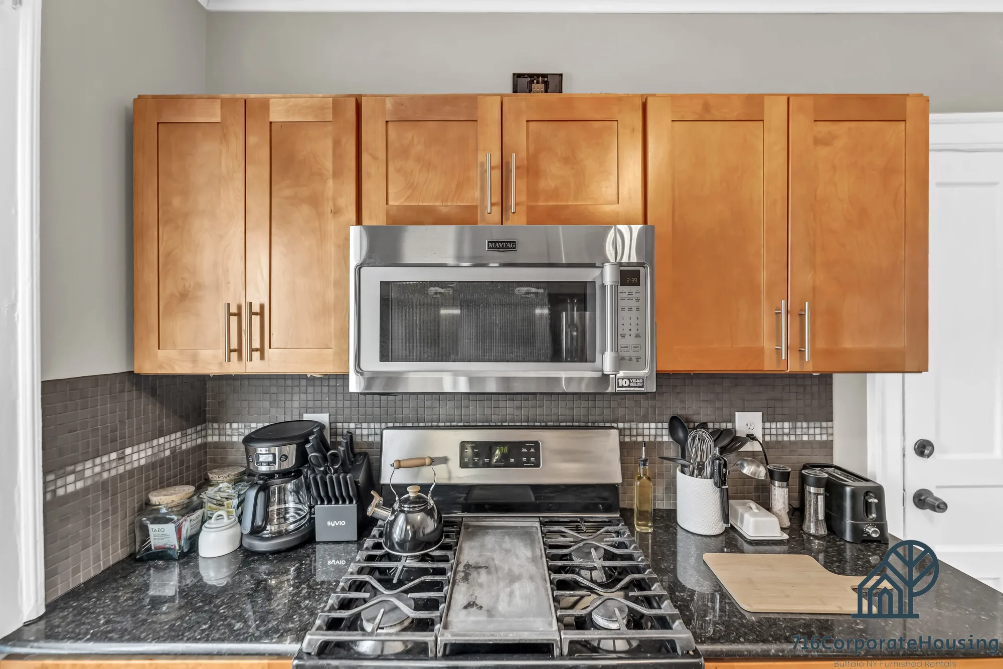 1560 Delaware Ave (Lower), photo 5 of 15