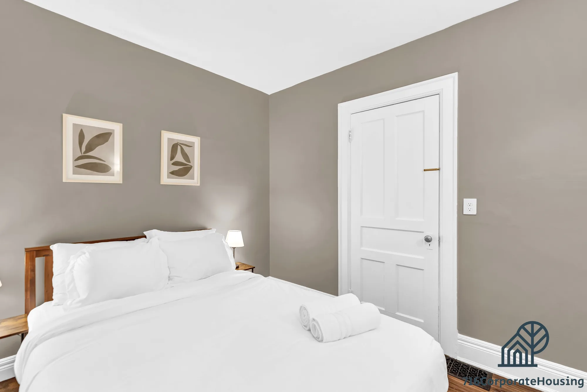 1560 Delaware Ave (Lower), photo 7 of 15