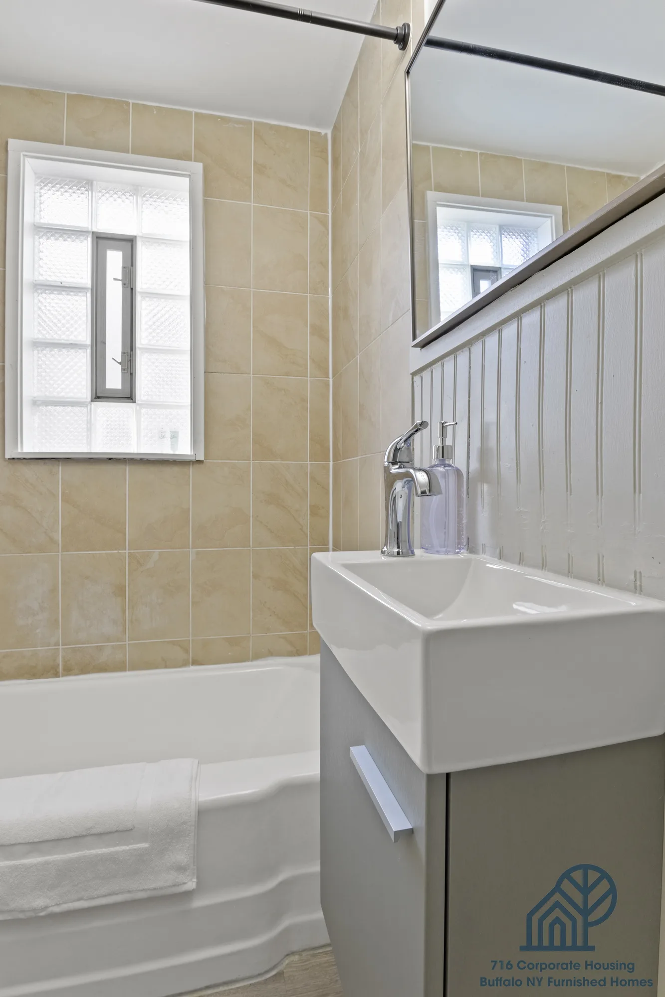 1540 Abbott (Unit 3), photo 12 of 20