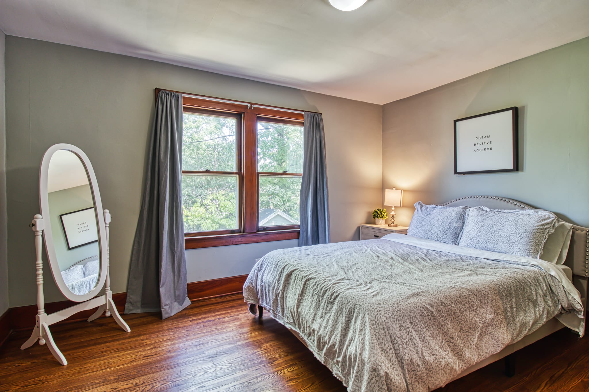 237 W Girard Blvd (Single family), photo 6 of 18