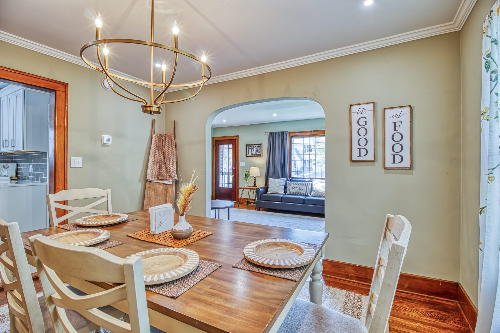 237 W Girard Blvd (Single family), photo 11 of 18