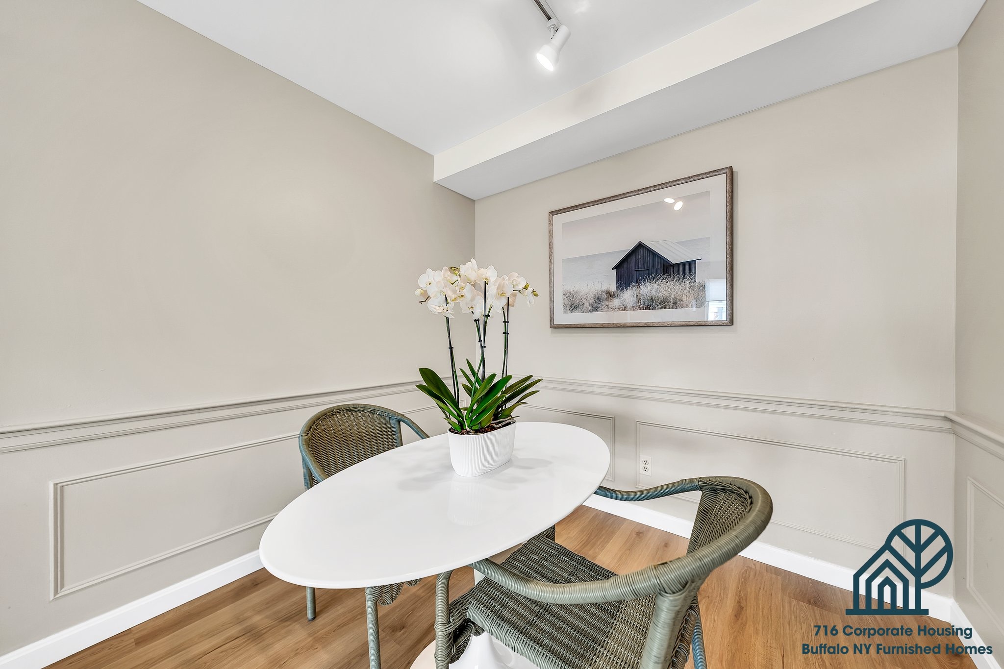 2660 Elmwood Ave (Unit 6), photo 5 of 13