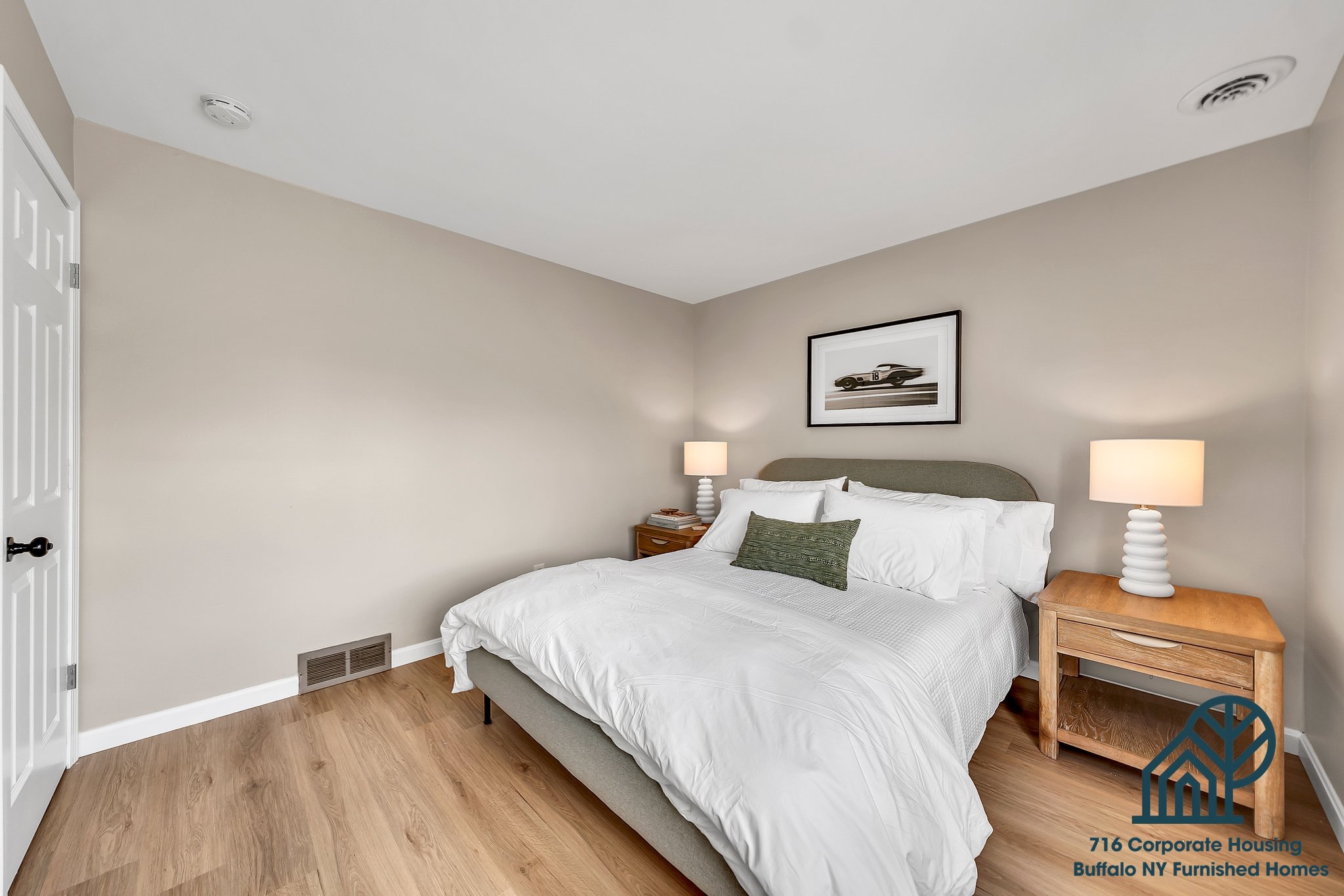 2660 Elmwood Ave (Unit 6), photo 12 of 13