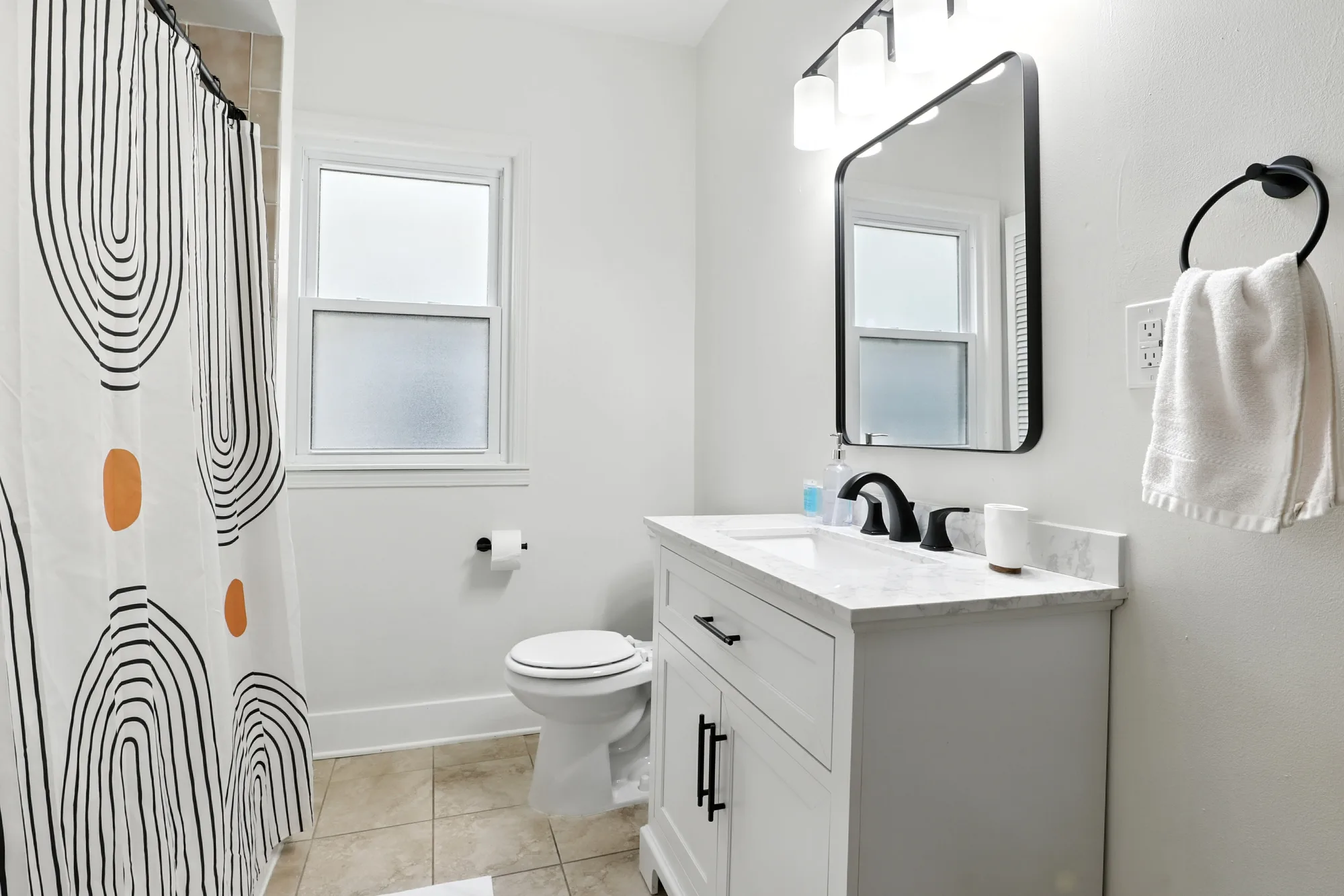 140 Commonwealth Ave, photo 11 of 18