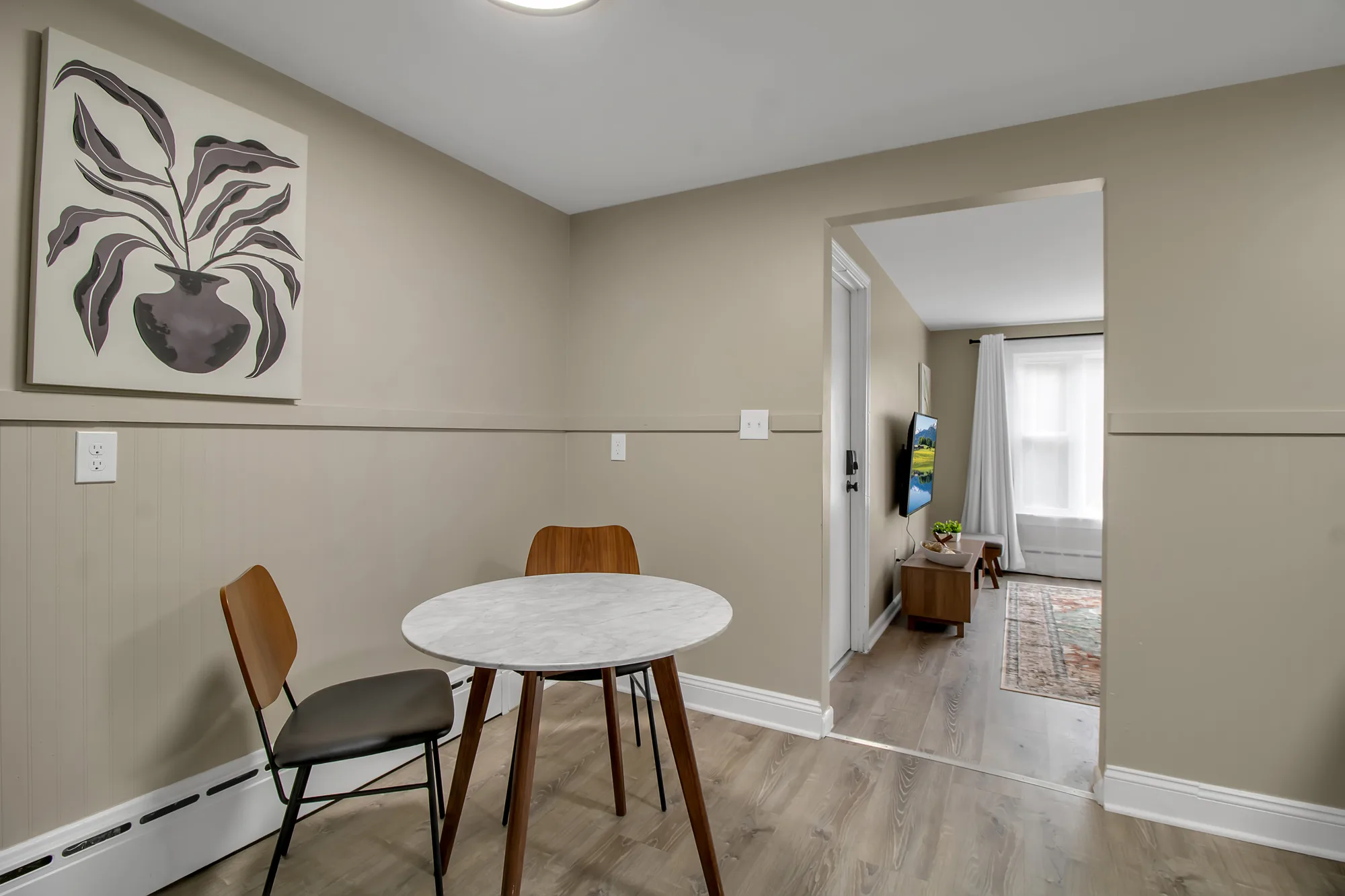 1540 Abbott Rd (Unit 2), photo 3 of 16