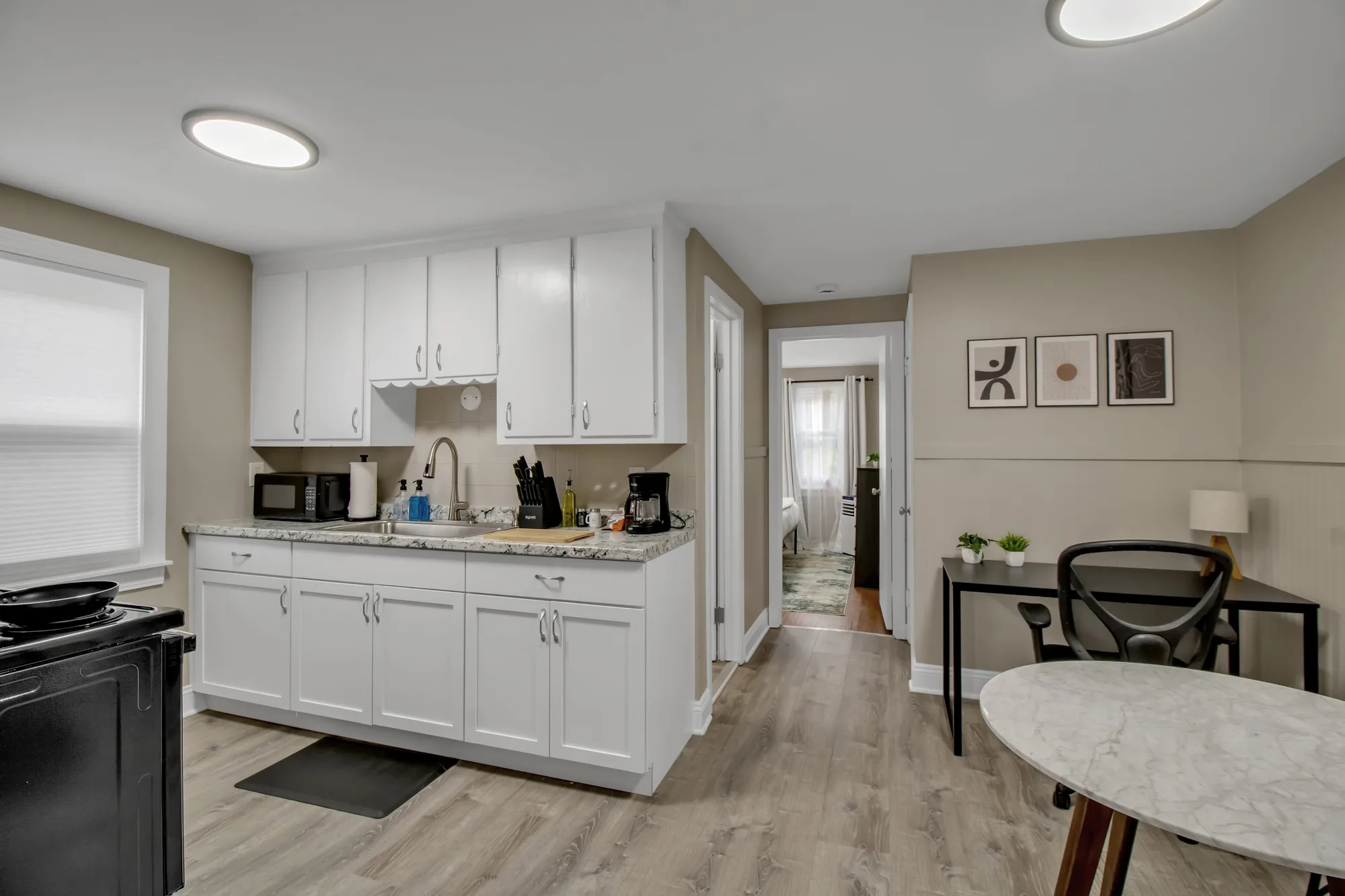 1540 Abbott Rd (Unit 2), photo 6 of 16