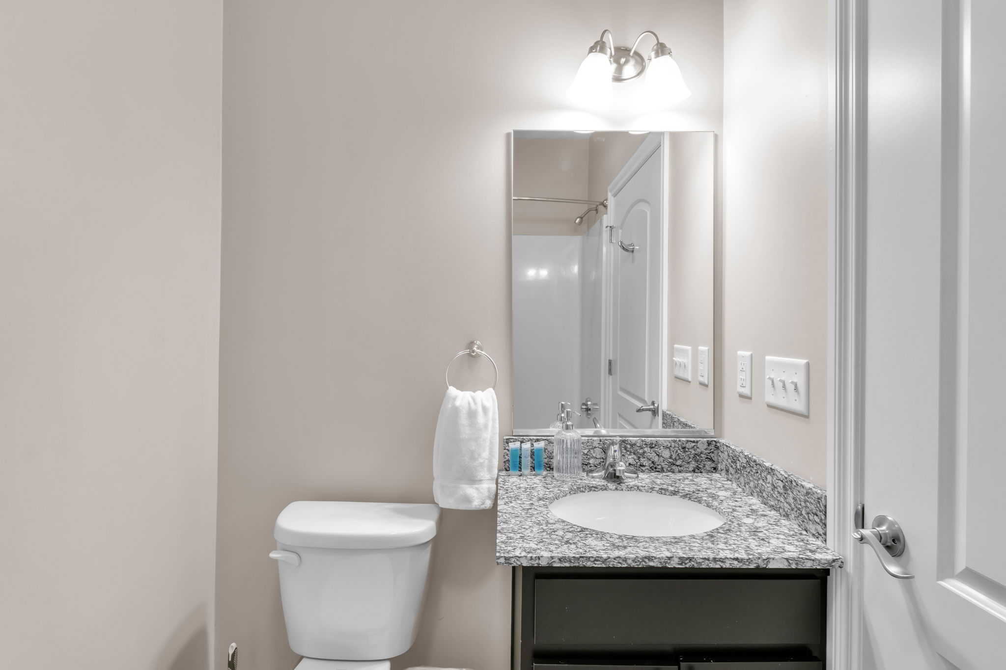 2497 Sweet Home Rd (Unit 2-105), photo 6 of 21