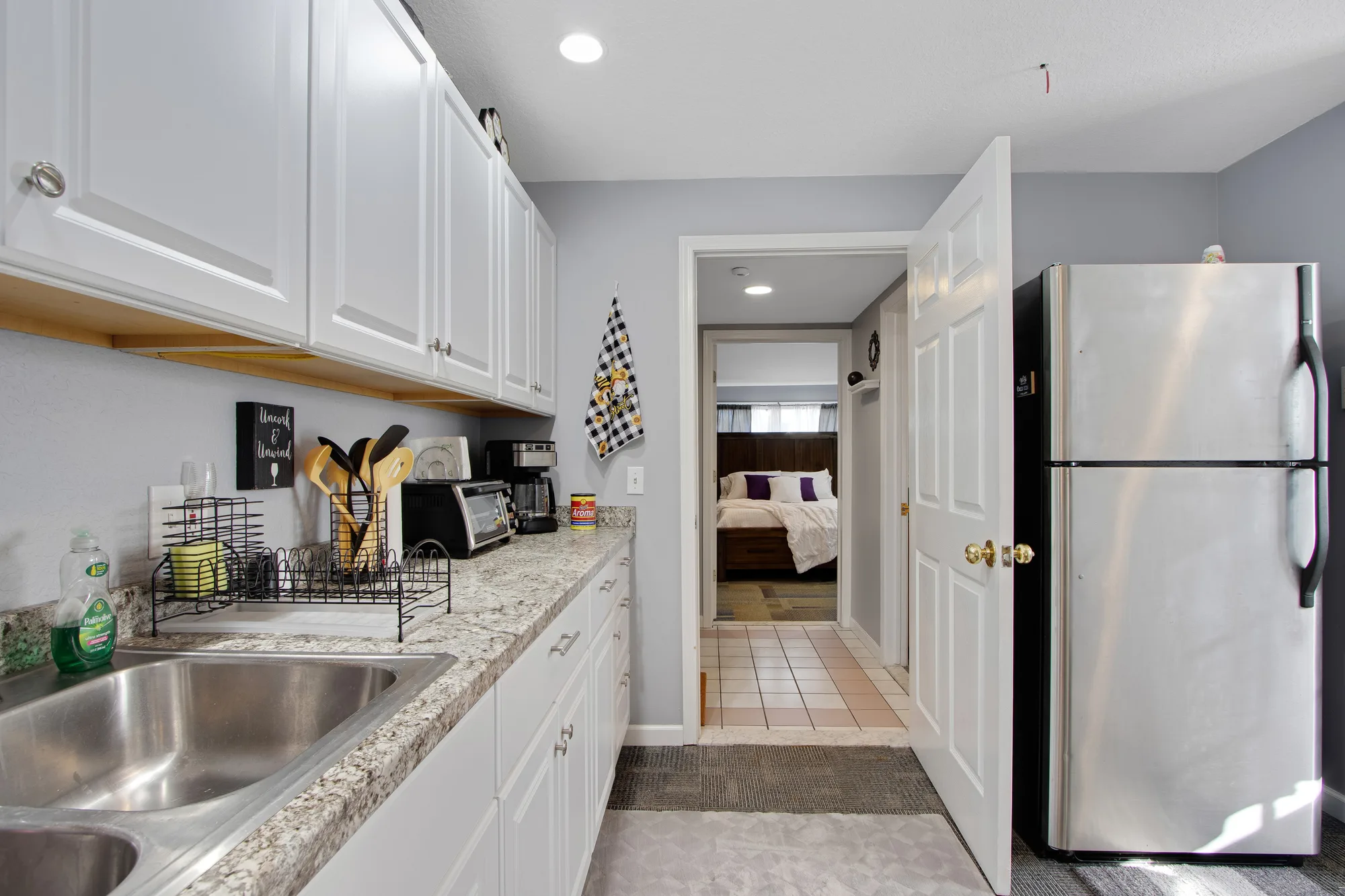 3786 Broadway St (Unit 2), photo 7 of 21