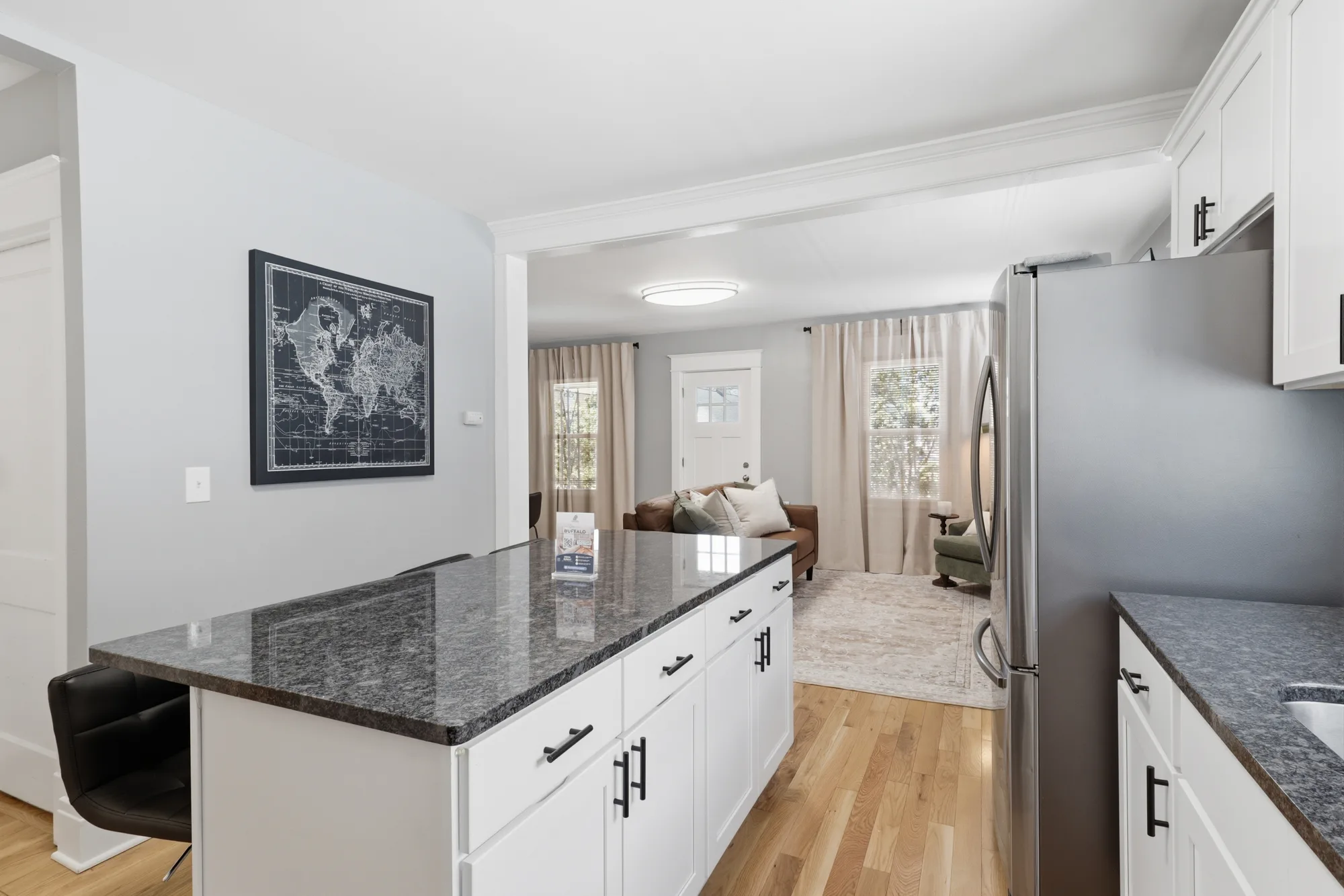 23 Norwalk Ave, photo 9 of 34