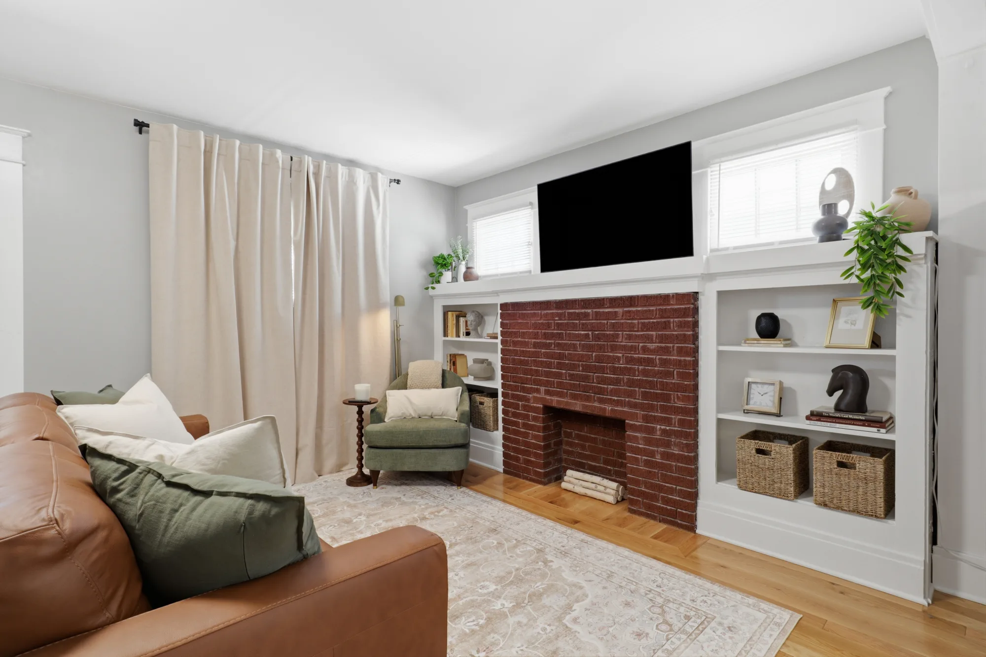 23 Norwalk Ave, photo 10 of 34