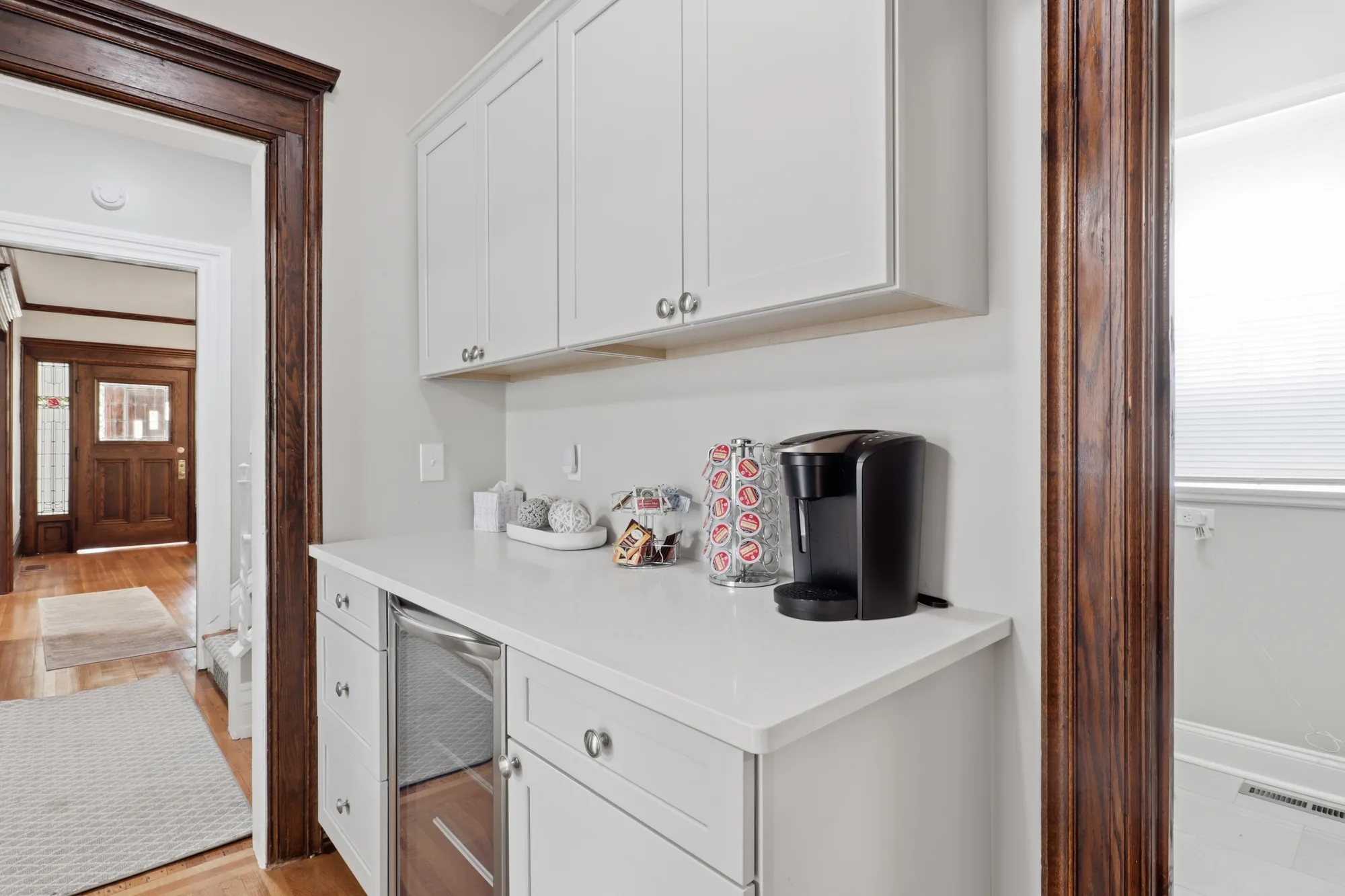 2238 Main St, photo 8 of 35