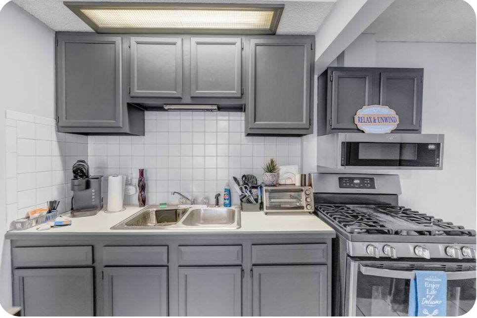 3786 Broadway St (Unit 5), photo 3 of 16