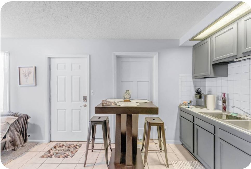 3786 Broadway St (Unit 5), photo 5 of 16