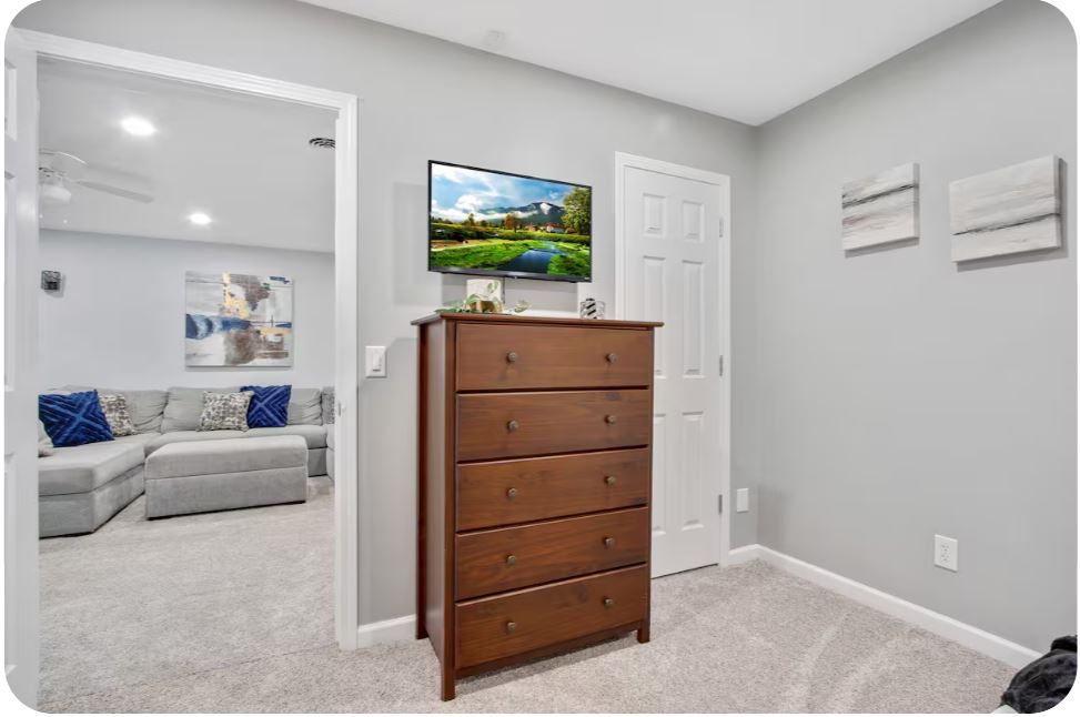 3786 Broadway St (Unit 4), photo 11 of 25