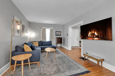 5 Beds Single-family house with a pool 214 Norwood, furnished apartment in Buffalo, NY