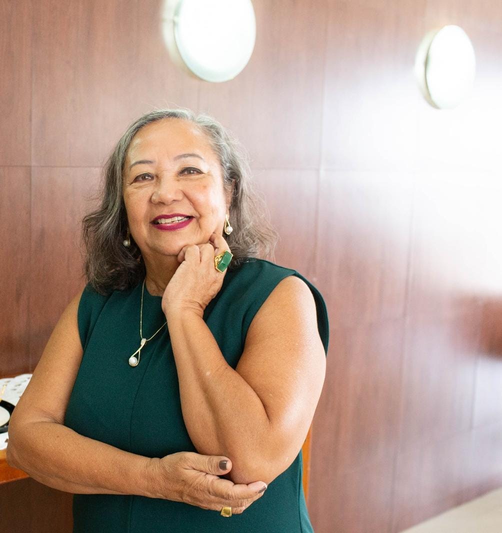 Vera Lúcia Oliveira Brandão