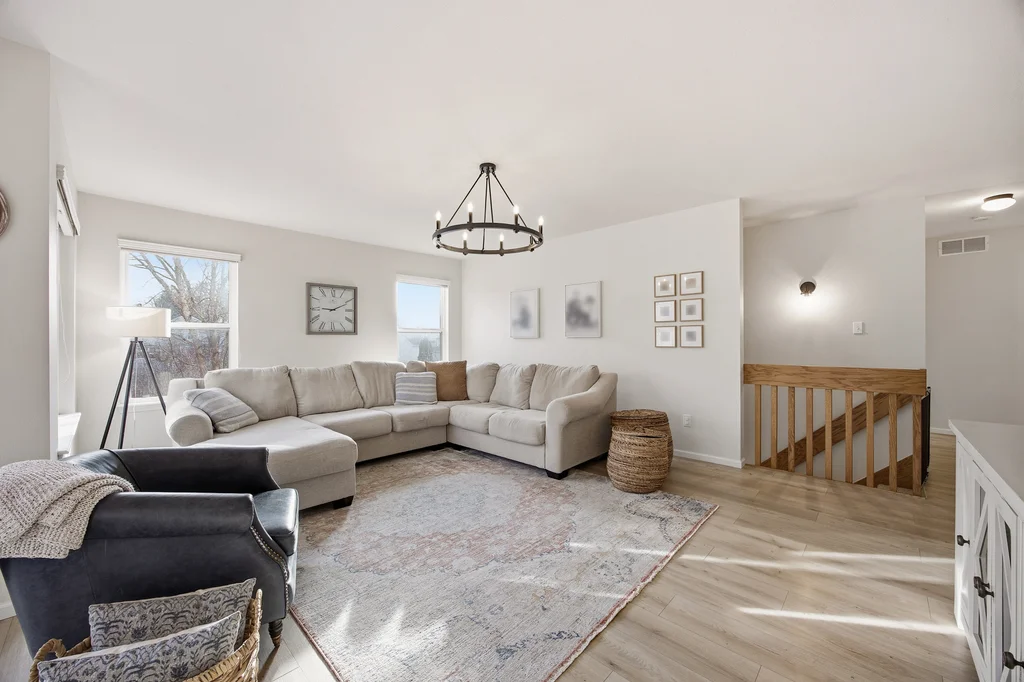 1485_Walker_Way (4 of 25)-EDIT